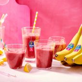 Chiquita banana smoothie with carrots, beetroot, cucumber