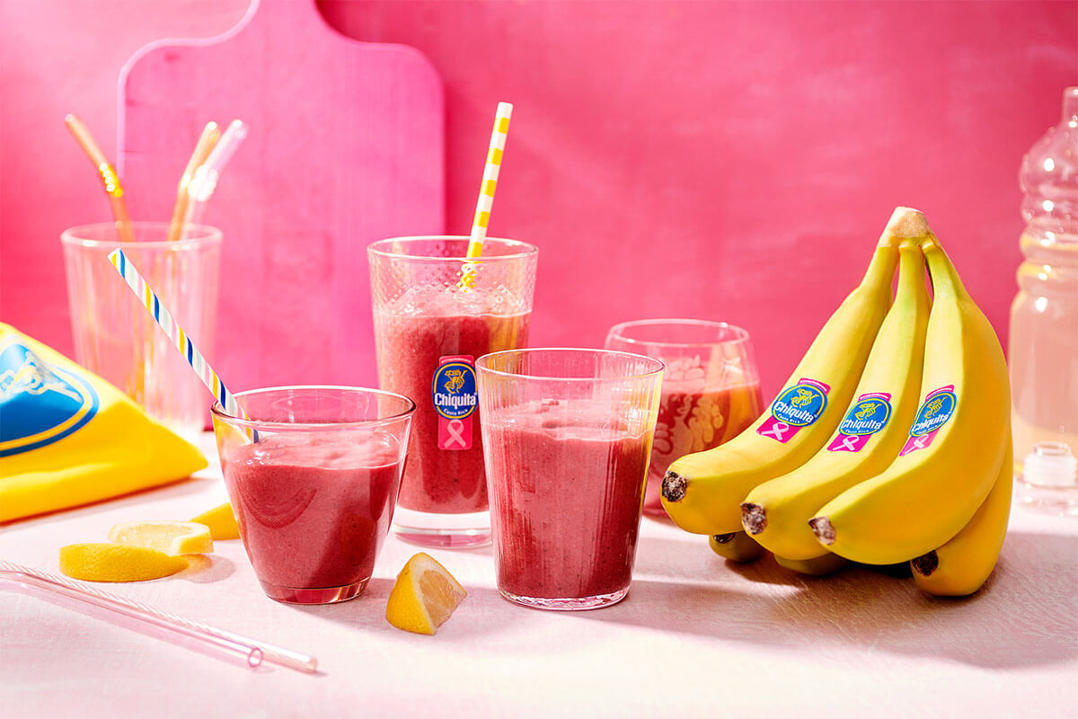 Chiquita banana smoothie with carrots, beetroot, cucumber
