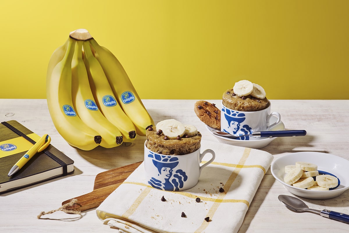 Chiquita Banana and chocolate chip cookie mug