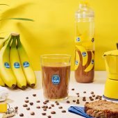Workout banana & mocha protein shake by Chiquita