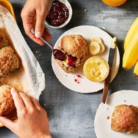 No sugar, no knead, one-bowl real banana bread with dates