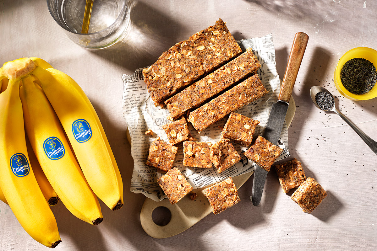 Vegan banana no bake proteins bites