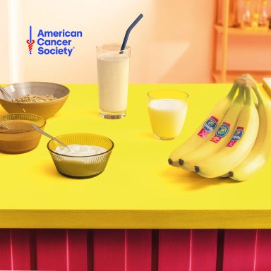 Chiquita Banana, Yogurt & Peanut Butter Smoothie